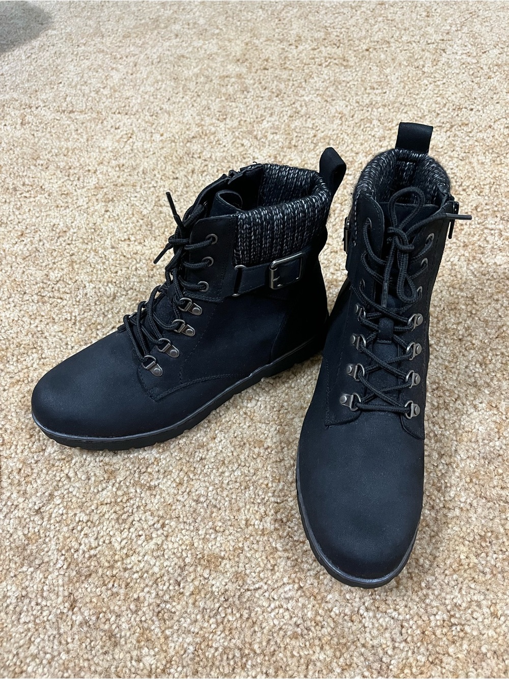 NWOT Sonoma Goods for Life Black Lace Up Combat Boots Knit Sweater Cuff Size 11
